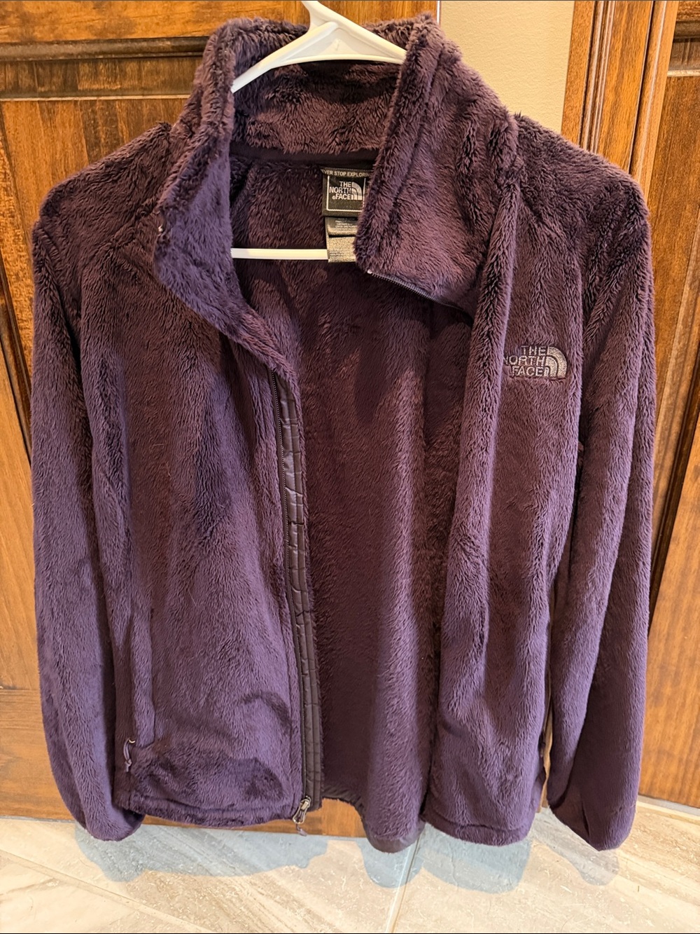 The North Face Women's Plush Teddy Jacket - Plum